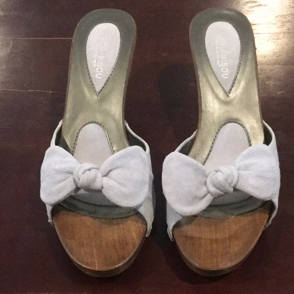Bisou Bisou blue suede bow tie heels.